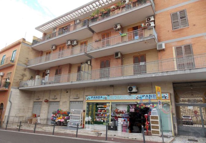 APPARTAMENTO AL PRIMO PIANO