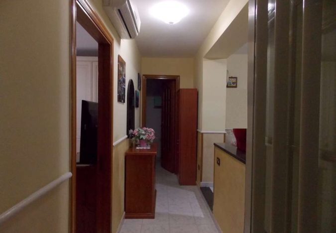 APPARTAMENTO ARREDATO CON POSTO AUTO