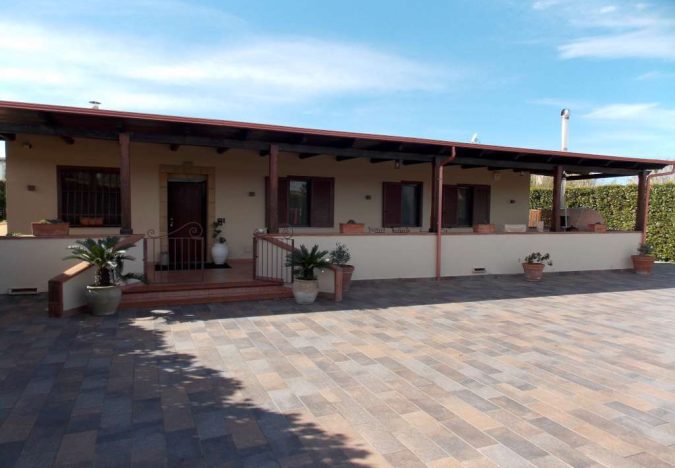 SOLUZIONE INDIPENDENTE CON AMPIO GIARDINO