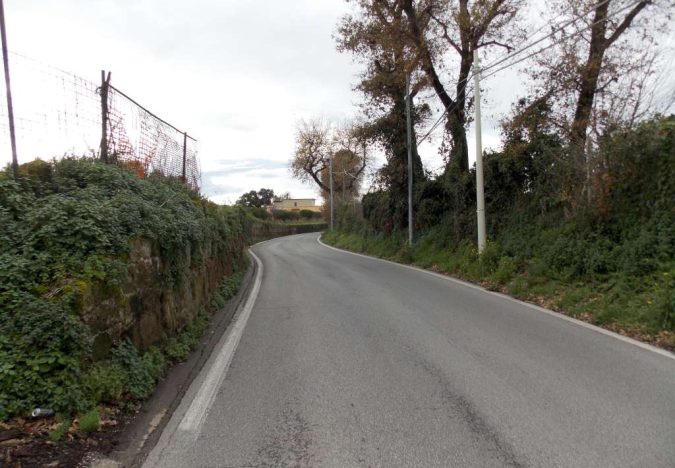 MONOLOCALE ARREDATO CON POSTO AUTO