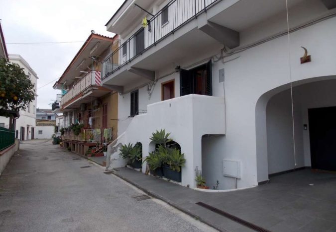 APPARTAMENTO CON POSTO AUTO